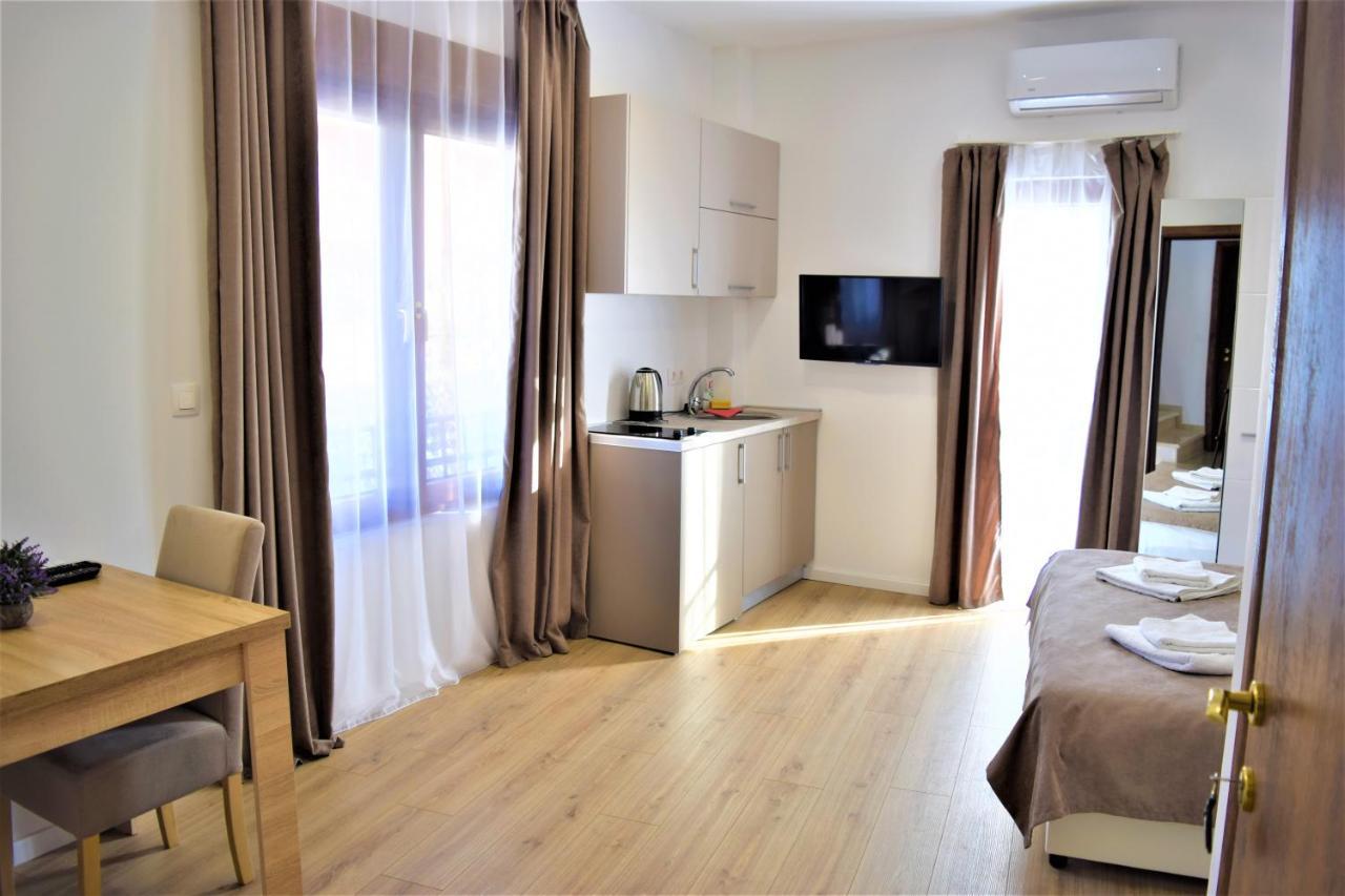 Martinovic Rooms Budva Exterior foto