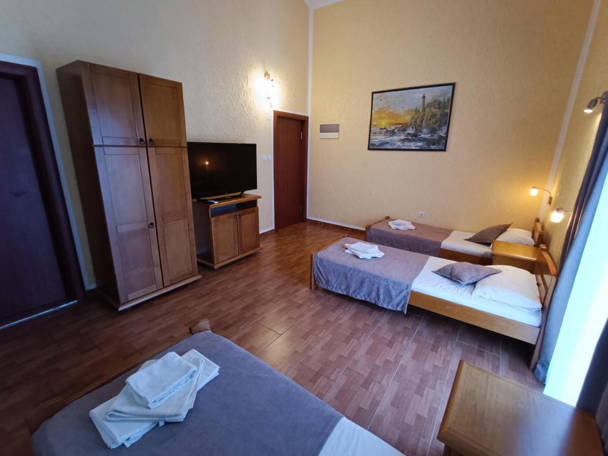 Martinovic Rooms Budva Exterior foto