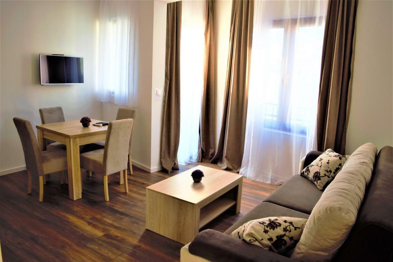 Martinovic Rooms Budva Exterior foto